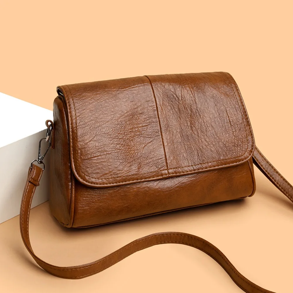 Retro Oil Wax Leather Crossbody Bag,with Textured and Vintage Feel,Simple and Elegant Flap Design,and Adjustable Shoulder Strap