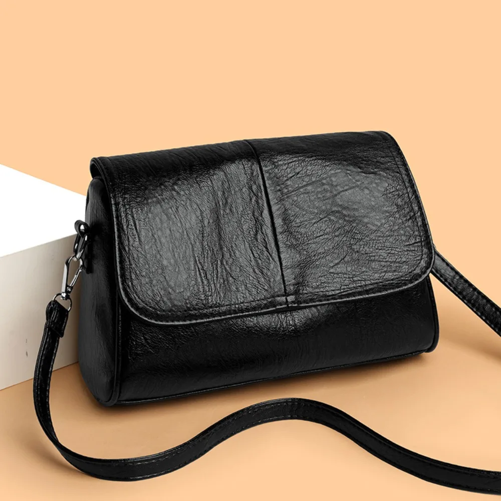 Retro Oil Wax Leather Crossbody Bag,with Textured and Vintage Feel,Simple and Elegant Flap Design,and Adjustable Shoulder Strap